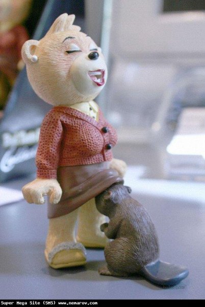 Странные игрушки