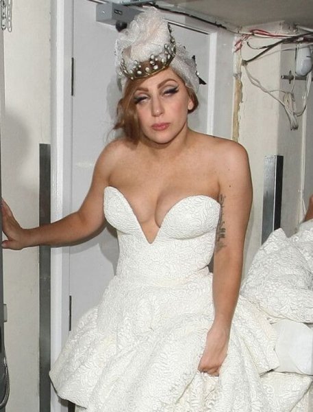 Смешные кадры с леди Гагой