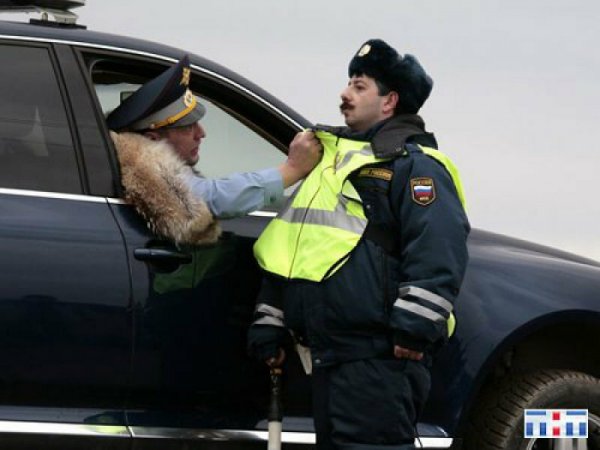 Галустян гаишник