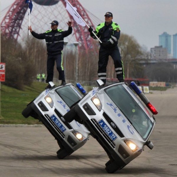 Менты на дороге
