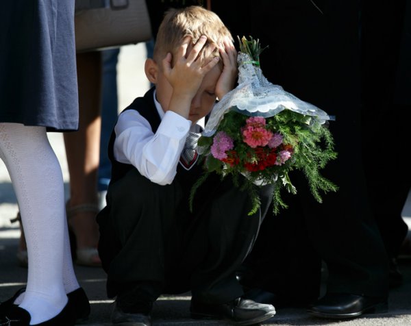 Плачущий первоклассник