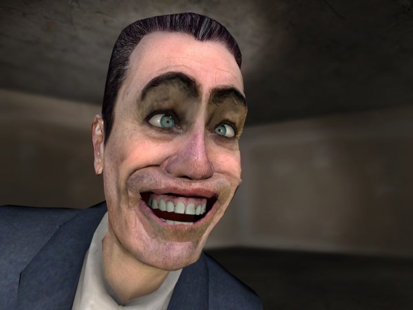 Gman улыбается