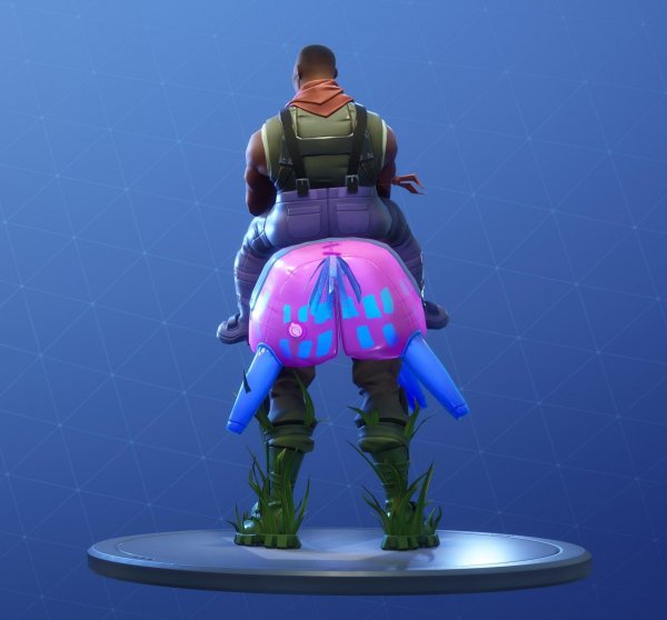 Fortnite фуксия