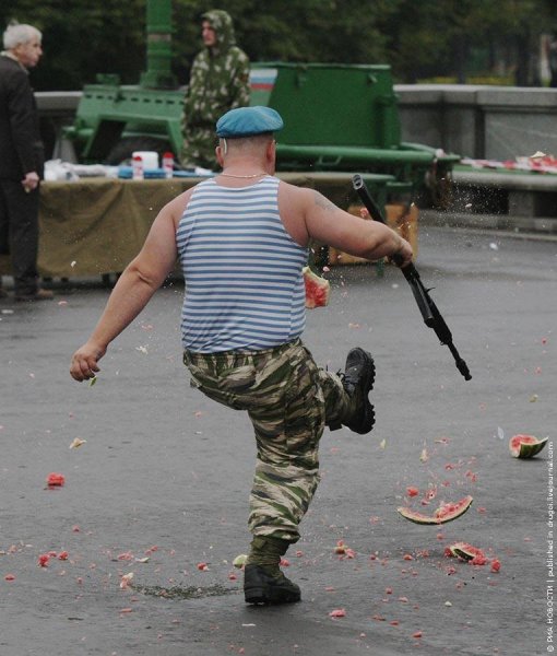 Пьяный ВДВШНИК