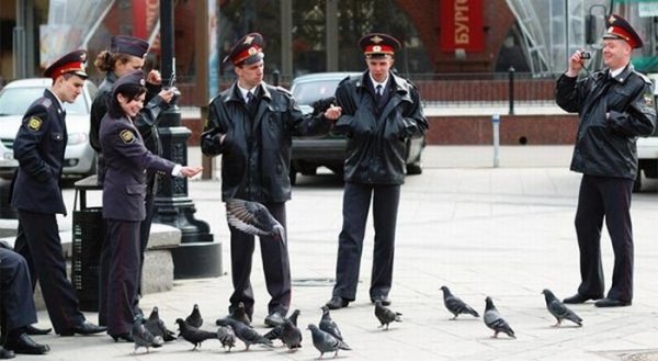 Милиционер и полицейский