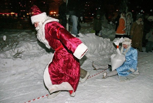 Пьяные Снегурочки
