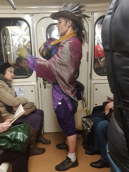 Модники из российского метрополитена