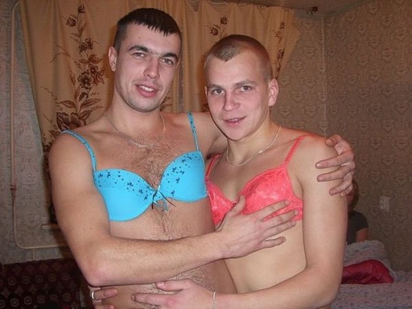 Страшные парни из социальных сетей