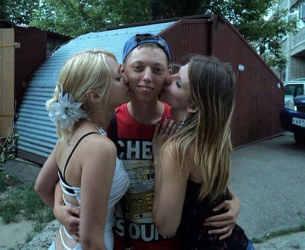 Глупые молодые девушки