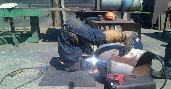 Смешной сварщик