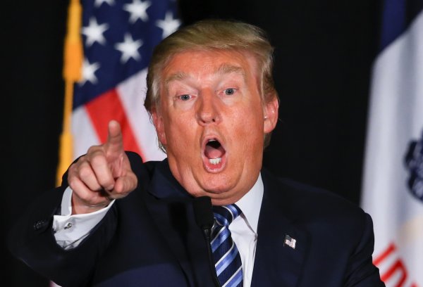 Дональд Трамп зубы