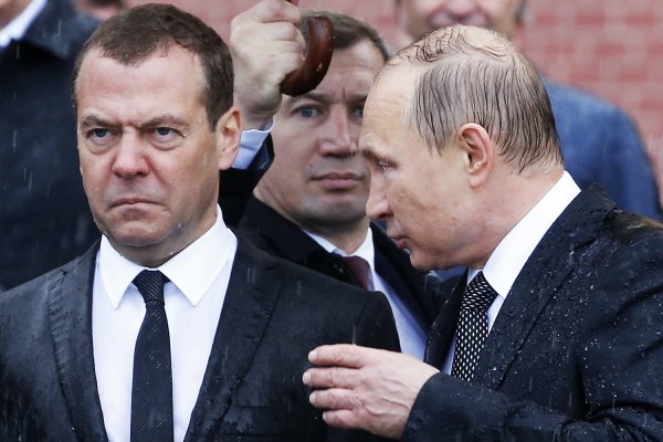Железный Димон Медведев