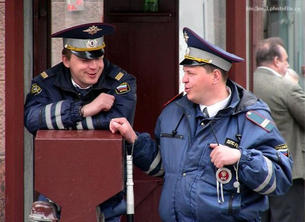 Приколы про ментов