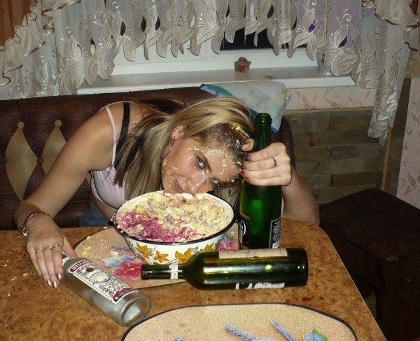 Пьянка дома