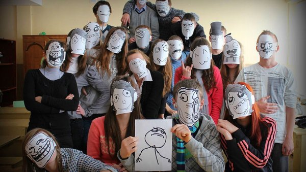 Креативная маска в школу