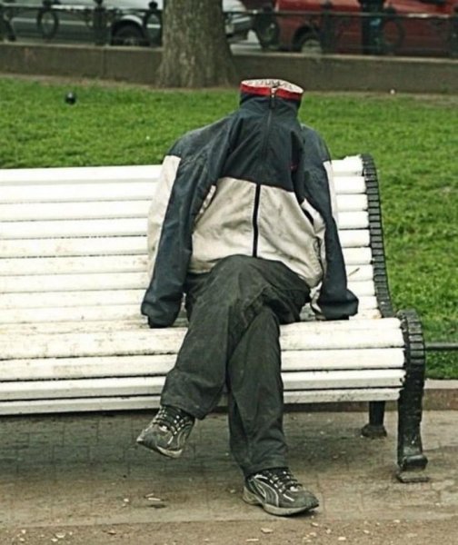 Дедушка в платье