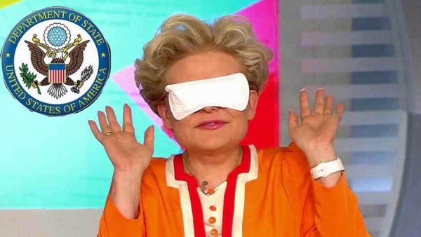Елена Малышева с прокладкой