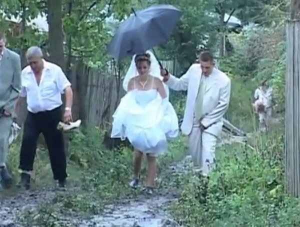 Веселая свадьба в деревне