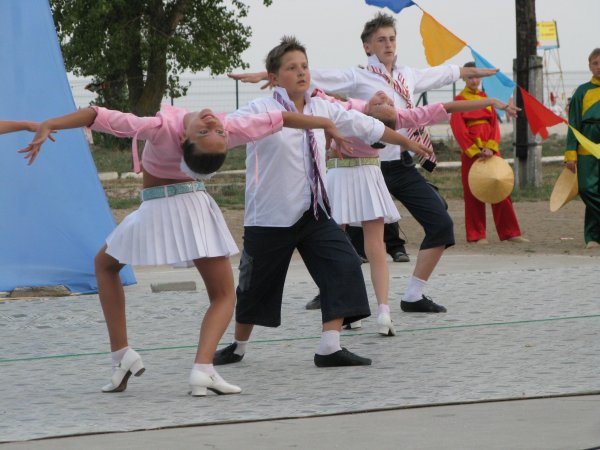 Приколы про танцы картинки