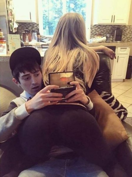 Прикольные фоточки с парнем