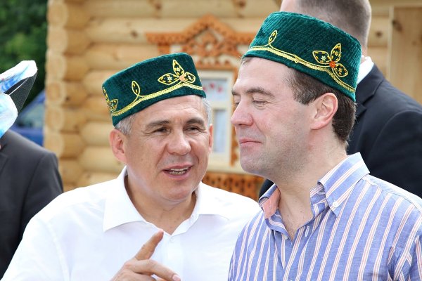 Минниханов Рустам на сабантуях