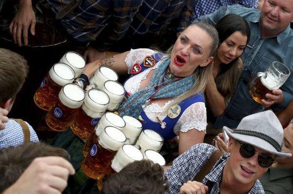 Пивной фестиваль «Октоберфест» (Oktoberfest) - Германия