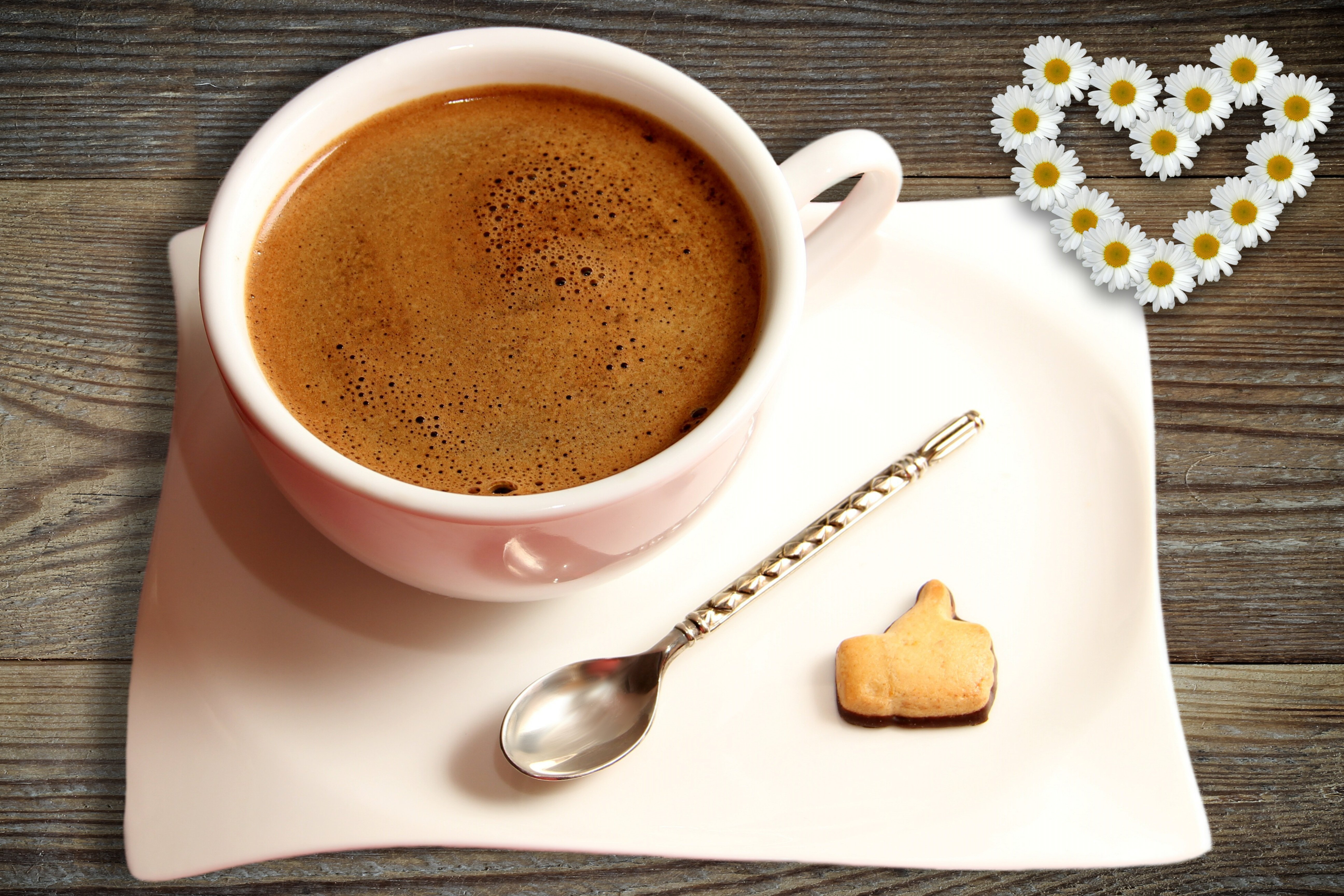 Do a cup of coffee. Чашка кофе. "На чашечку кофе…?!". Чашка утреннего кофе. Чашка ароматного кофе.