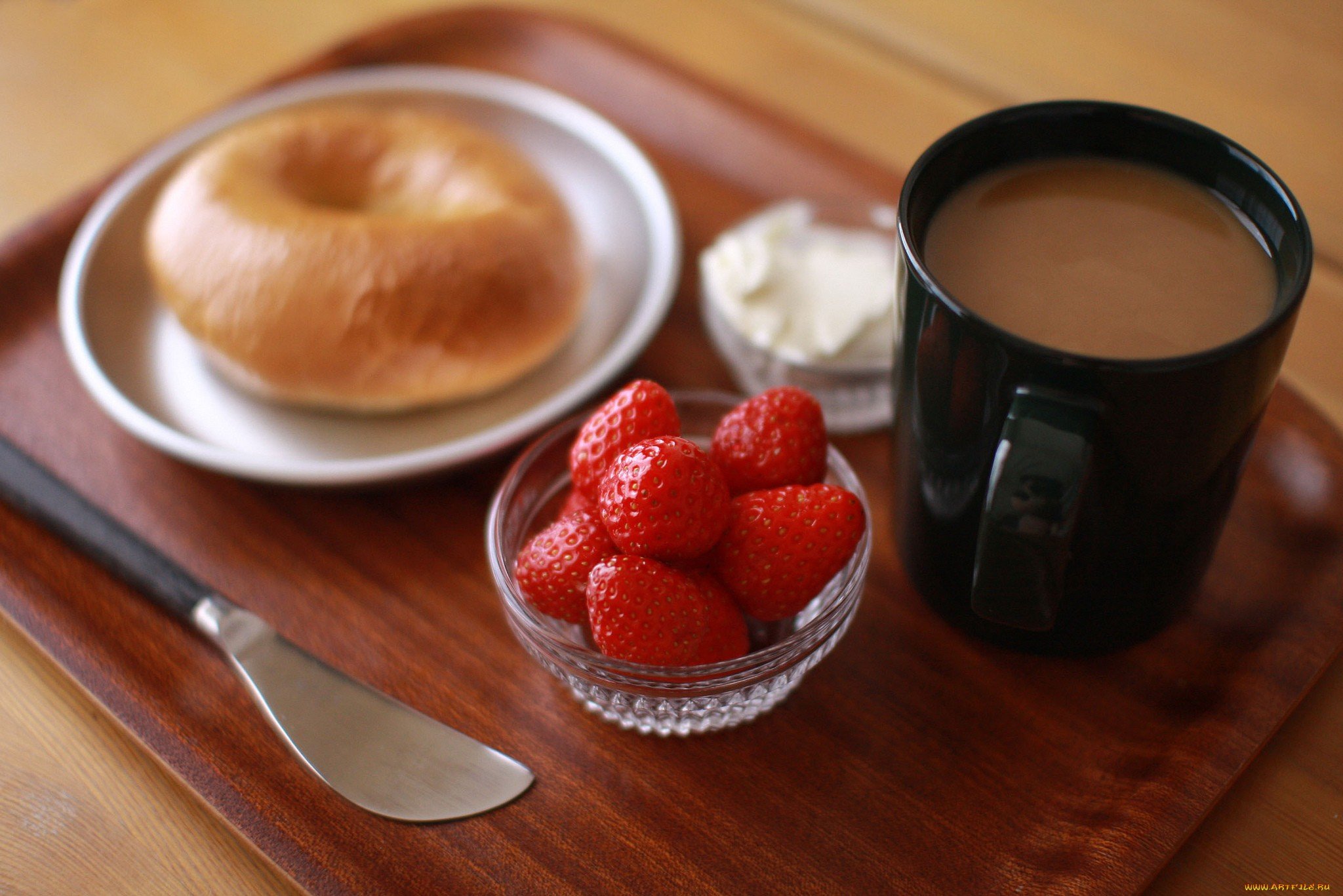 Кофе после завтрака. Завтрак с кофе. Красивый завтрак. Сладости на завтрак. Утренний завтрак.