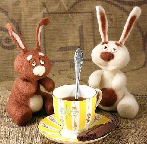 Заяц с кофе