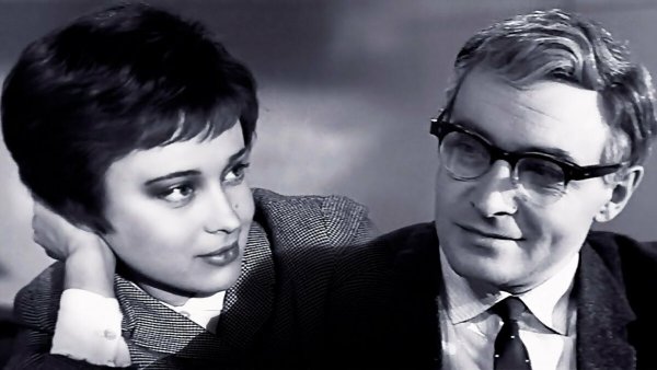 Вячеслав Тихонов Доживем до понедельника