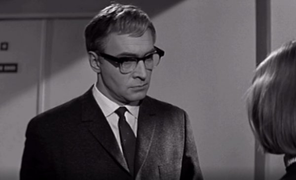 Вячеслав Тихонов Доживем до понедельника