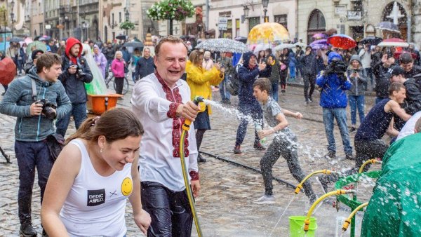 Обливаний понеділок у Львові