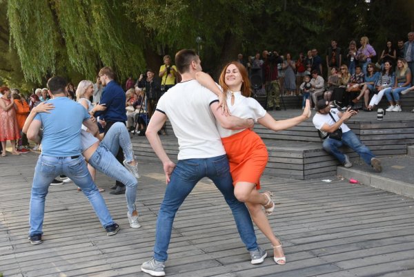 СПБ танго на набережной