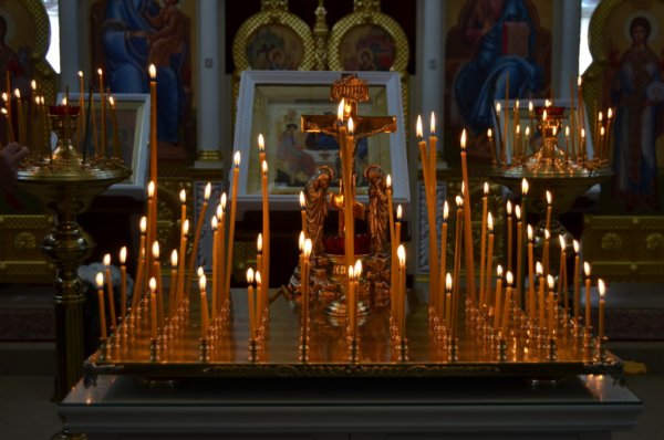 Вселенская Троицкая родительская суббота