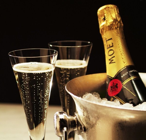 Борис Крылов moet Hennessy