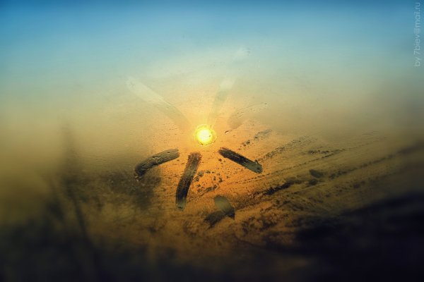 Доброе утро на запотевшем окне