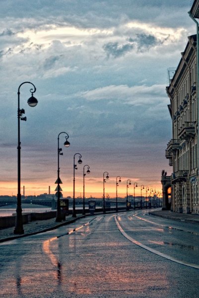 Утренний город
