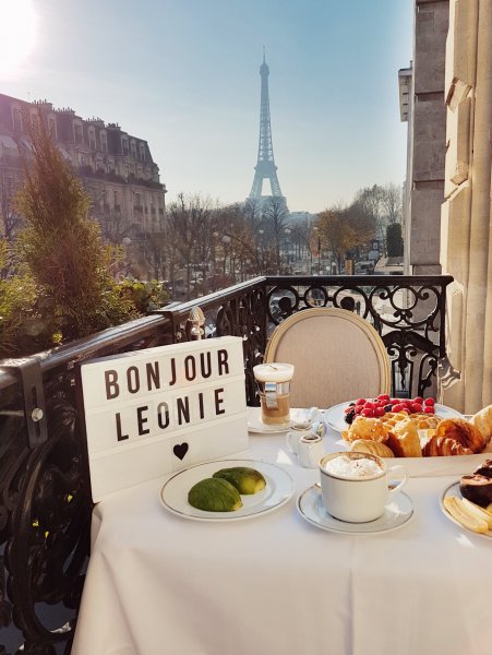 Завтрак Plaza Athenee