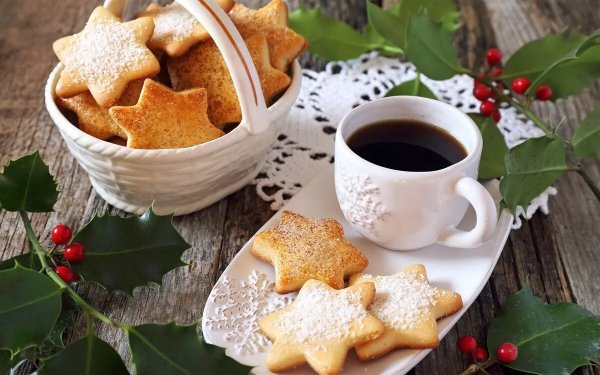 Чашечка чая с печеньем