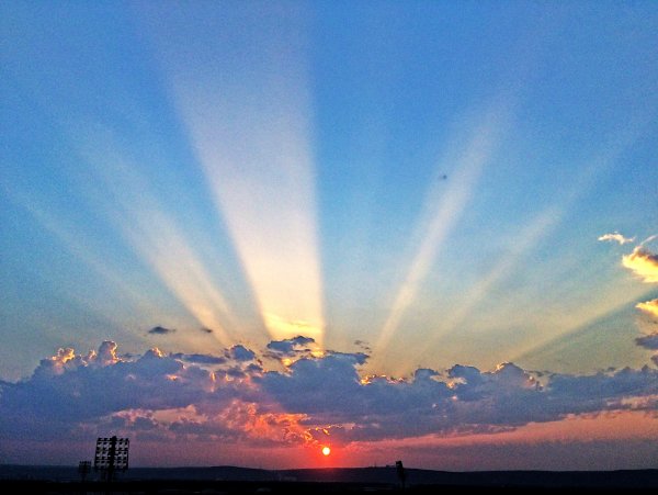 Якутия солнце небо
