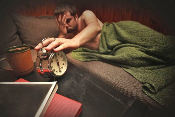 Будильник проспал