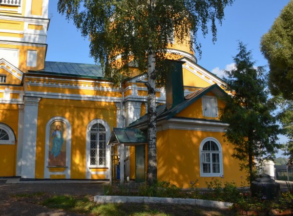 Свято-Троицкая Церковь Бологое