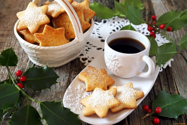 Чашечка чая с печеньем