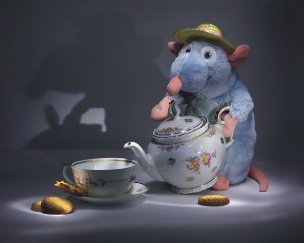 Мышь в чашке