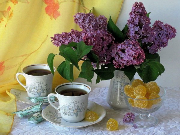 Весеннее чаепитие