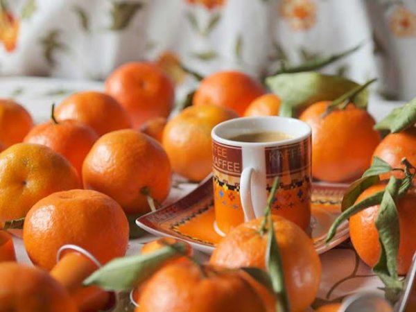 Корзинки фруктов мандарины