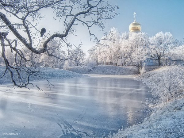 Красивые зимние пейзажи с храмом