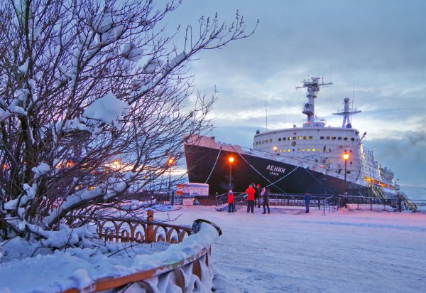 Ночной город Мурманск