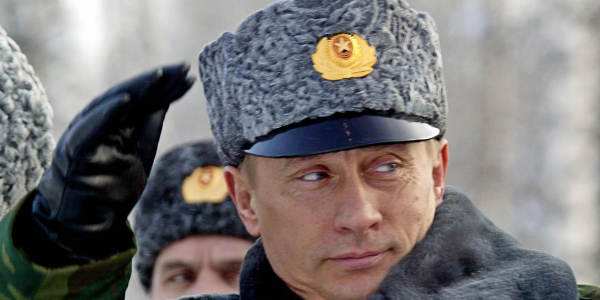 Путин в каракулевой шапке