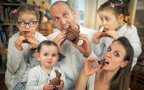 Веселые родители и дети